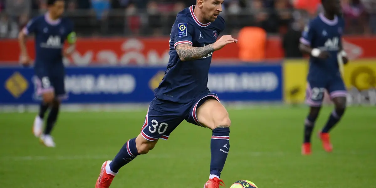 Paris Saint-Germain beat Reims in the fourth matchday of Ligue 1 with a brace from Mbappé and played a great game in what was Messi's debut with PSG.