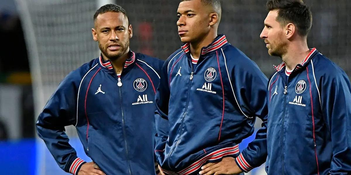 Paris Saint-Germain crushed their opponents 7-1 at the weekend, yet the French newspaper still fails to rate them perfectly.