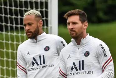 Paris Saint-Germain will be without some of their South American attackers this weekend including Lionel Messi and Neymar. See how they could line up in attack.