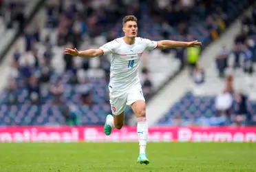 Patrick Schick lined uo for Czech Republic against Wales for their 2022 FIFA World Cup qulaifiy match. The striker could not bag a goal against a Wales side without Gareth Bale.