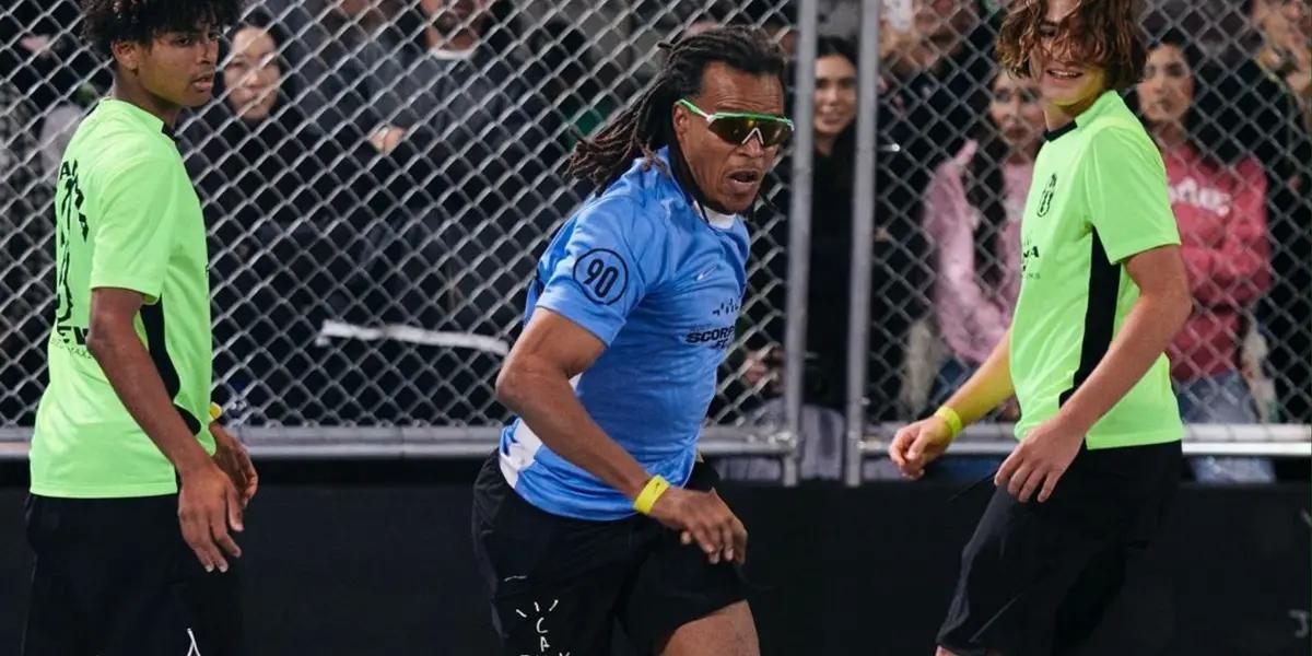 Photo: Versus website.