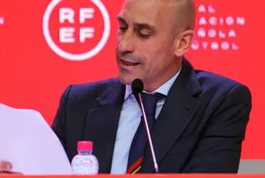 Players and coaches opinions about the RFEF president's decision not to resign