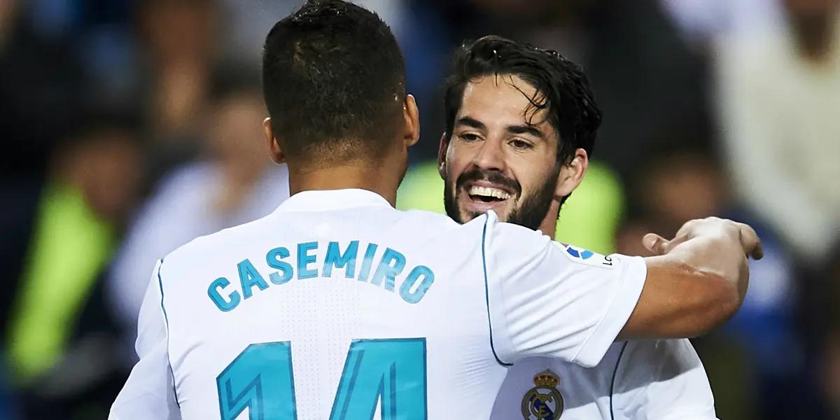 PSG is considering signing Brazilian midfielder, Casemiro, from Real Madrid if they are not able to lure Paul Pogba away from Manchester United.