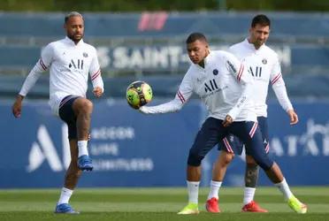 PSG now has one of the most fearsome front three made up of Lionel Messi, Kylian Mbappe and Neymar. With Angel di Maria also in the frame, how does Mauricio Pochettino set up his squad to win the UEFA Champions League?