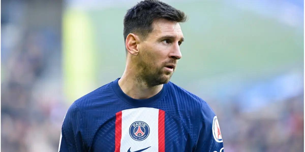 PSG timidly tried to get Lionel Messi to renew with them.