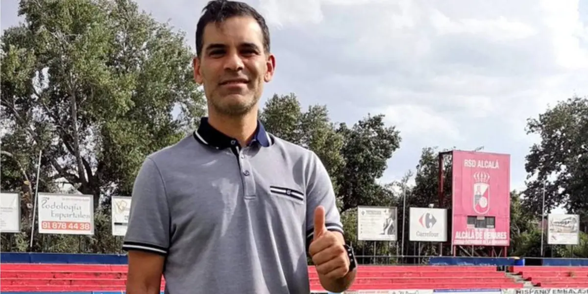 Rafa Marquez got to collect almost $ 8 million per year in FC Barcelona but today he accepts a small and surprising salary in order to be a coach