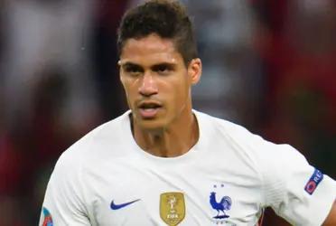 Raphael Varane is on the verge of joining Manchester United after he has agreed personal terms with the Old Trafford side.