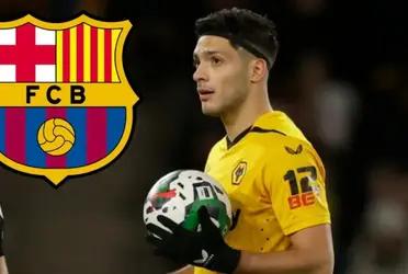Raúl Jiménez is in Barcelona's sights but Wolves would cut his career short