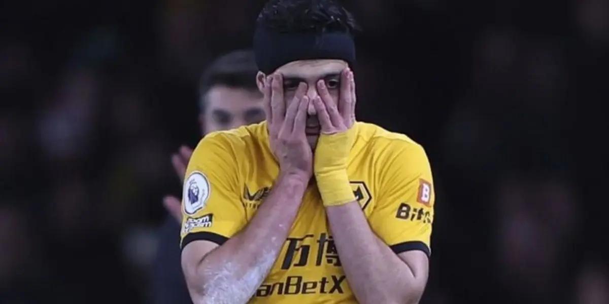 Raúl Jimenez is not longer ready for Europe. Now in Mexico he could have offers and he would say yes to the proposal.