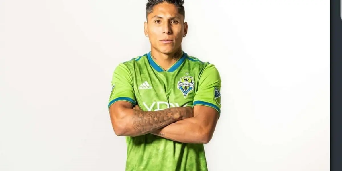Raúl Ruidíaz scored yesterday once again for Seattle Sounders FC. Arriving to MLS was essential to his career. But that decision was not easy.