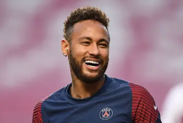 Read here how much is the contract of one of the best football stars worth and get to know all about Neymar.