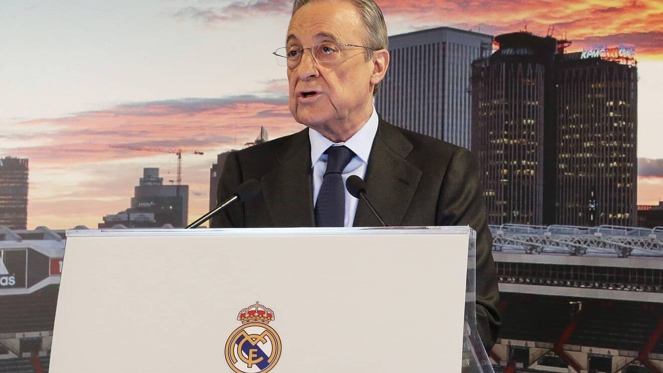 Real Madrid are looking for striker to bolster their squad in the future, Isak is a very interesting prospect.