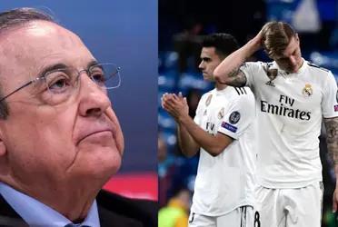 Real Madrid had to see how Barcelona lifted LaLiga's throphy.