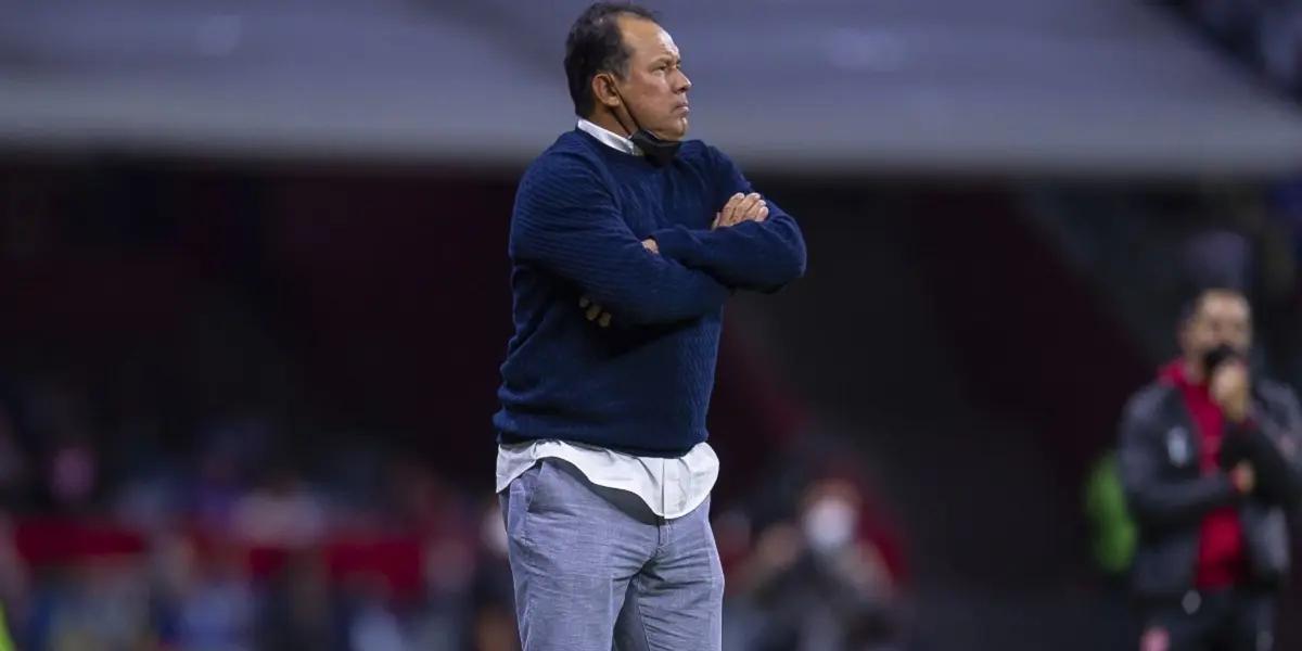 Reports suggest that Reynoso already presented his resignation letter to Cruz Azul.