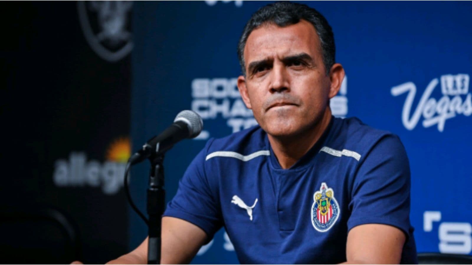 Ricardo Cadena could not overcome Atlas and Chivas is looking for a new coach.