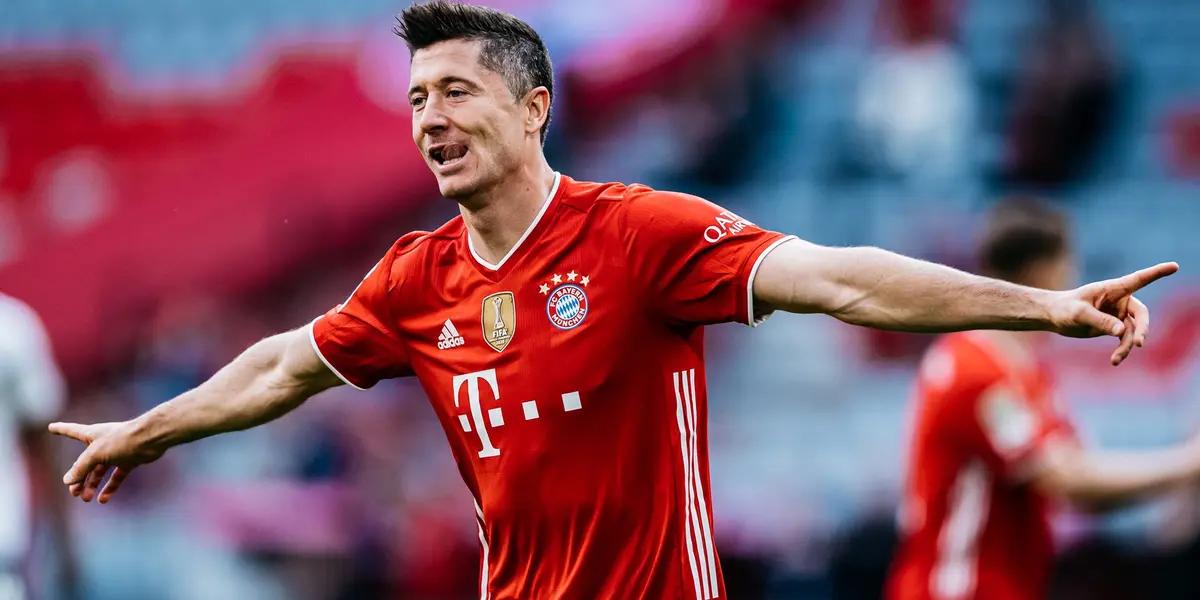 Robert Lewandoski is always compared to Lionel Messi and Cristiano Ronaldo as the best player on the planet, let's see how their numbers are.