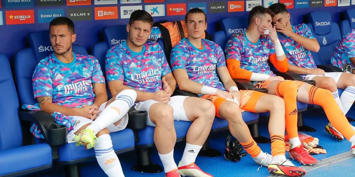 Roberto Martinez criticized the lack of playing minutes Eden Hazard has.