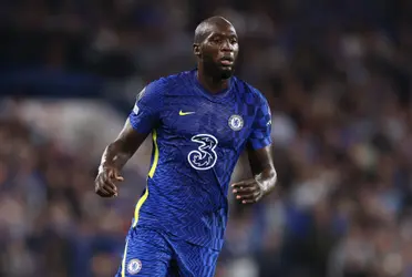 Romelu Lukaku's scoring start to his second Chelsea time came to an end but Chelsea turned around a quiet first half to beat London rivals Tottenham 3-0.
 