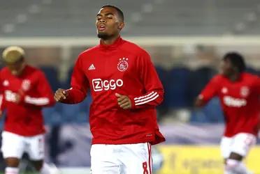 Ronald Koeman needs new players, but the economic crisis of the club makes it really difficult to think in millionaire investments.