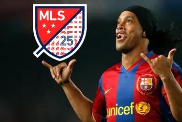 Ronaldinho played in the best teams in the world such as FC Barcelona or PSG but he was about to reach the MLS but something in particular frustrated his arrival.