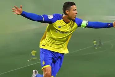 Ronaldo manages to increase the leverage 4-2 after a penalty made by Al-Ahli.