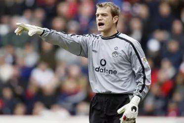 Roy Carrol, who was at Manchester United between 2001 and 2005, confessed about his problems.