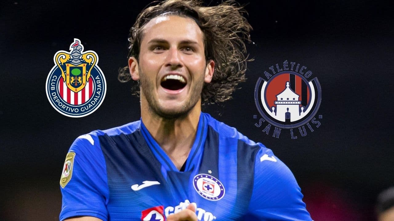Santiago Giménez is in Chivas' list of targets, but he could be used as a trade for Cruz Azul to close another signing.