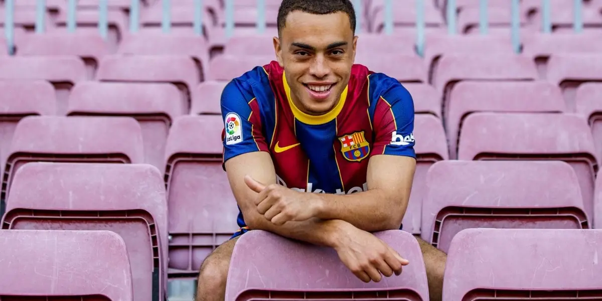 Sergiño Dest, Barcelona's recent addition at right back, chose to play for the USMNT over the Netherlands.