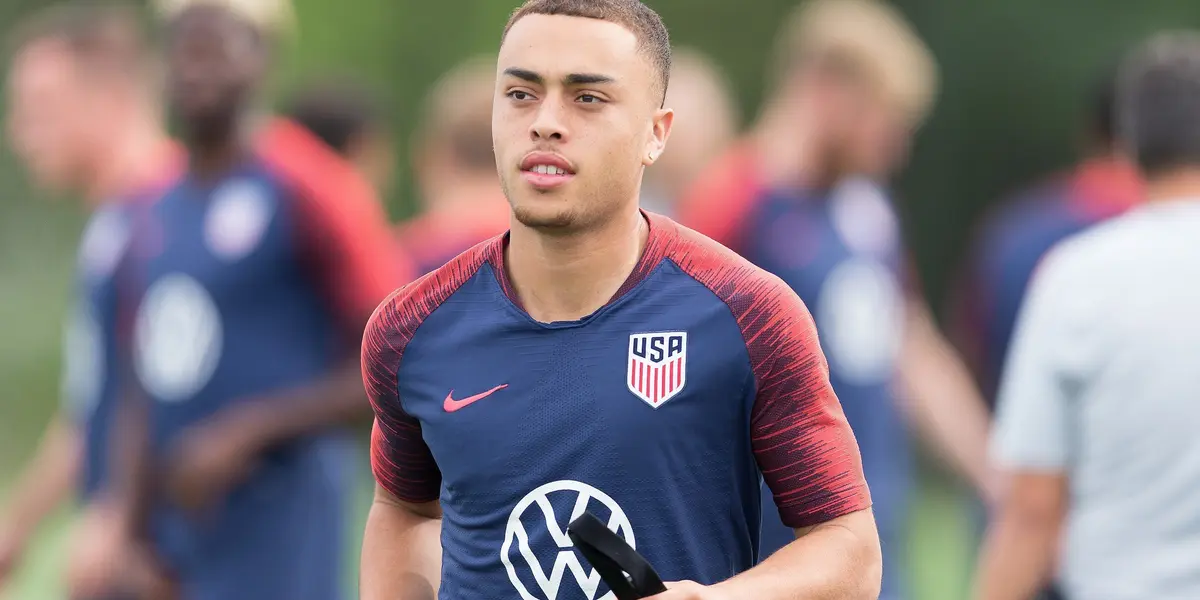 Sergiño Dest, of American father and Dutch mother, was born in Almerem, Netherlands, and chose to play for the United States.