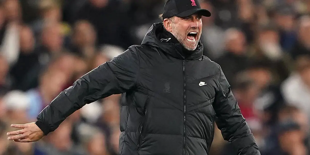 Set-piece errors led to Liverpool's first defeat of the course. The team led by Jürgen Klopp fell 3-2 to West Ham that is still sweet and placed third in the table.