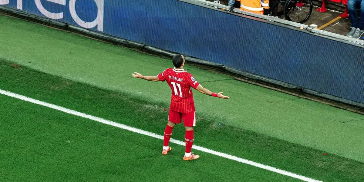 Slot Hints at Díaz Playing as a Striker in the Future. Foto: Instagram