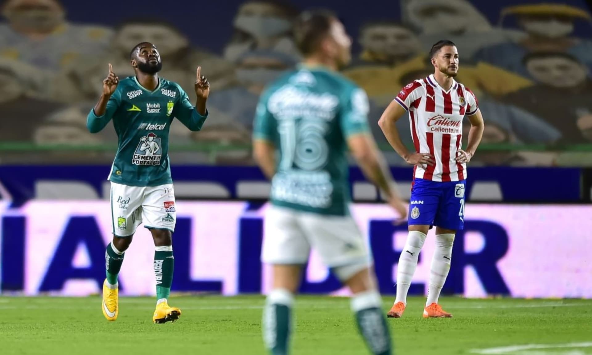 Smooth game for Leon that qualifies without problem to the grand final of the Guardianes 2020 tournament