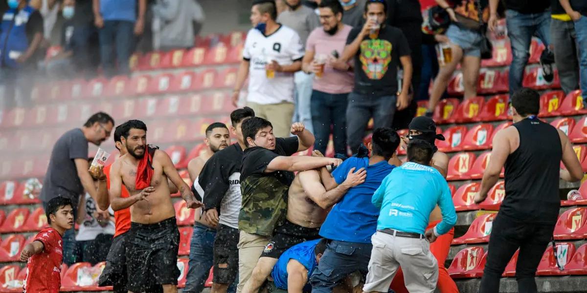 Social network users were forceful in their statements about the club's sanctions.