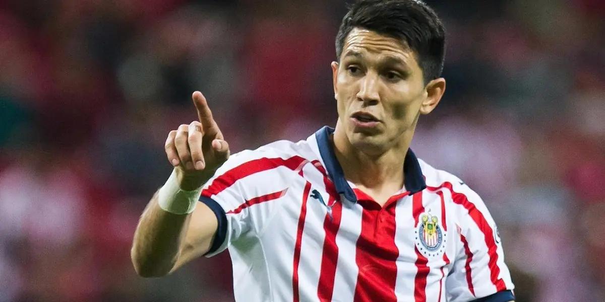 Someone who was once a figure of the Mexican side, asked for to kick the captain.