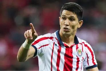 Someone who was once a figure of the Mexican side, asked for to kick the captain.