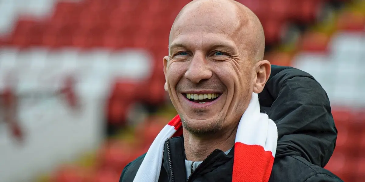 Struber left Barnsley to take New York Red Bulls coaching position. Tykes fans consider him one of the best managers they have had in the last seasons.