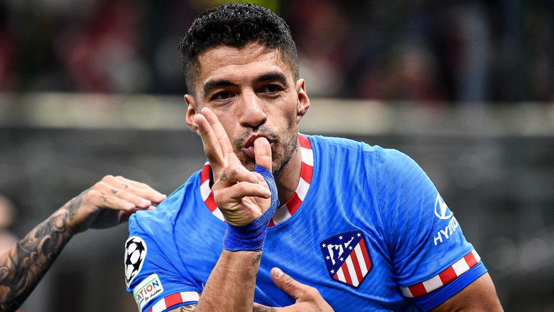 Suárez is a free agent after ending his contract with Atlético Madrid.