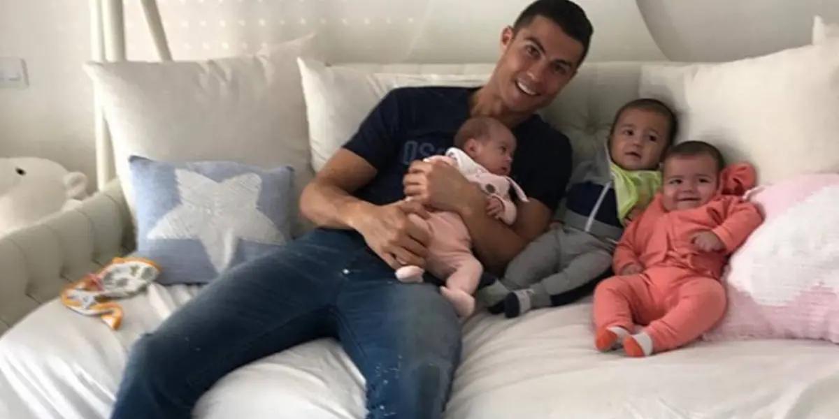 Take a look at the home Cristiano Ronaldo shares with his partner Georgina Rodriguez and his four children in Turin. Cristiano divides his time between his villa in Madeira and his Italian mansion.