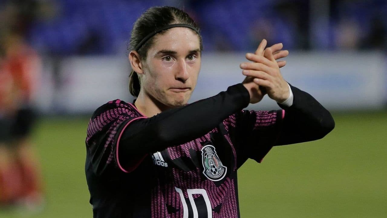 Tata Martino's chosen players to face Chile in Q2 Stadium at Austin, Texas