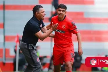 The 2 players were in charge of scoring the first goals of the match, in which Israel Reyes scored for La Franja to try to close the gap.