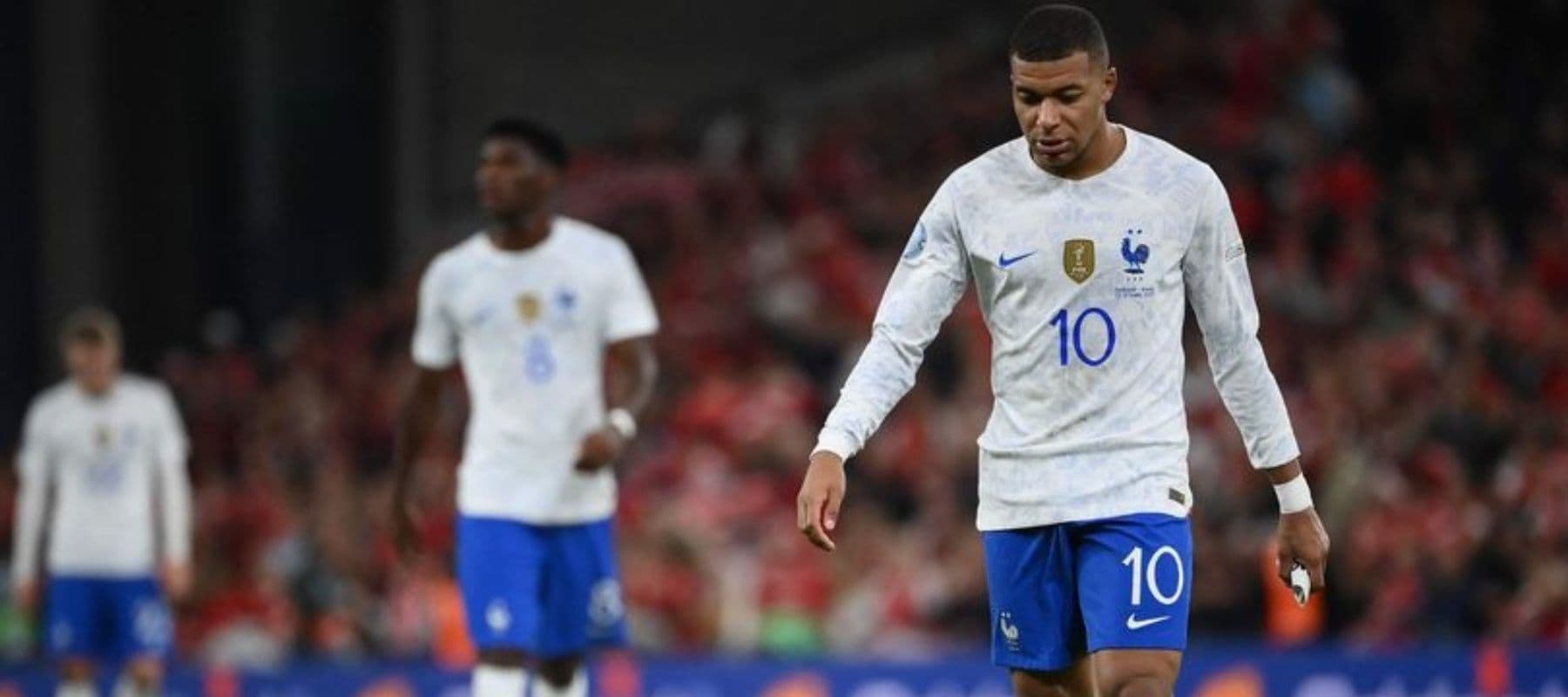 The 23-year-old does not enjoy playing as the sole striker and wants a partner up front.