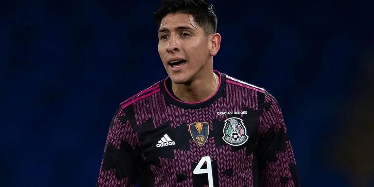 The Ajax player stands out for his defensive recoveries.