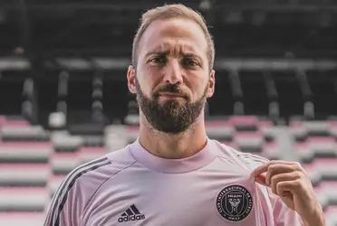 The Argentine forward knows what he will do with his immediate future.