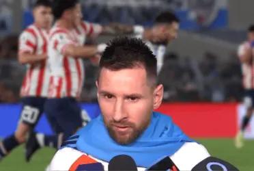 The Argentine soccer player experienced an uncomfortable moment facing a rival in the qualifiers on the night of Buenos Aires