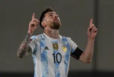 The Argentine team is going through one of its best moments at the team level, and its players were enormously applauded as they appeared on the giant screen.