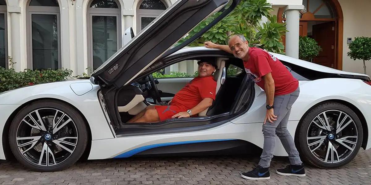 The Argentinian legend left a car in the streets of Buenos Aires, that he no longer used.