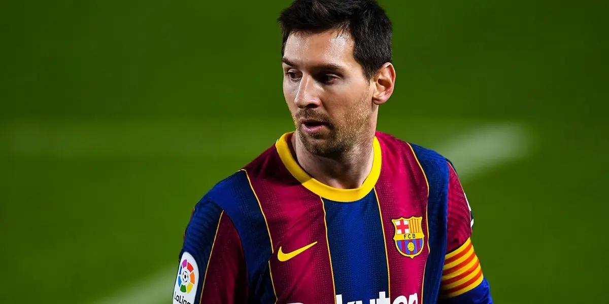 The Argentinian legend send another message to the French side, clearly showing that he wants to leave Barça.