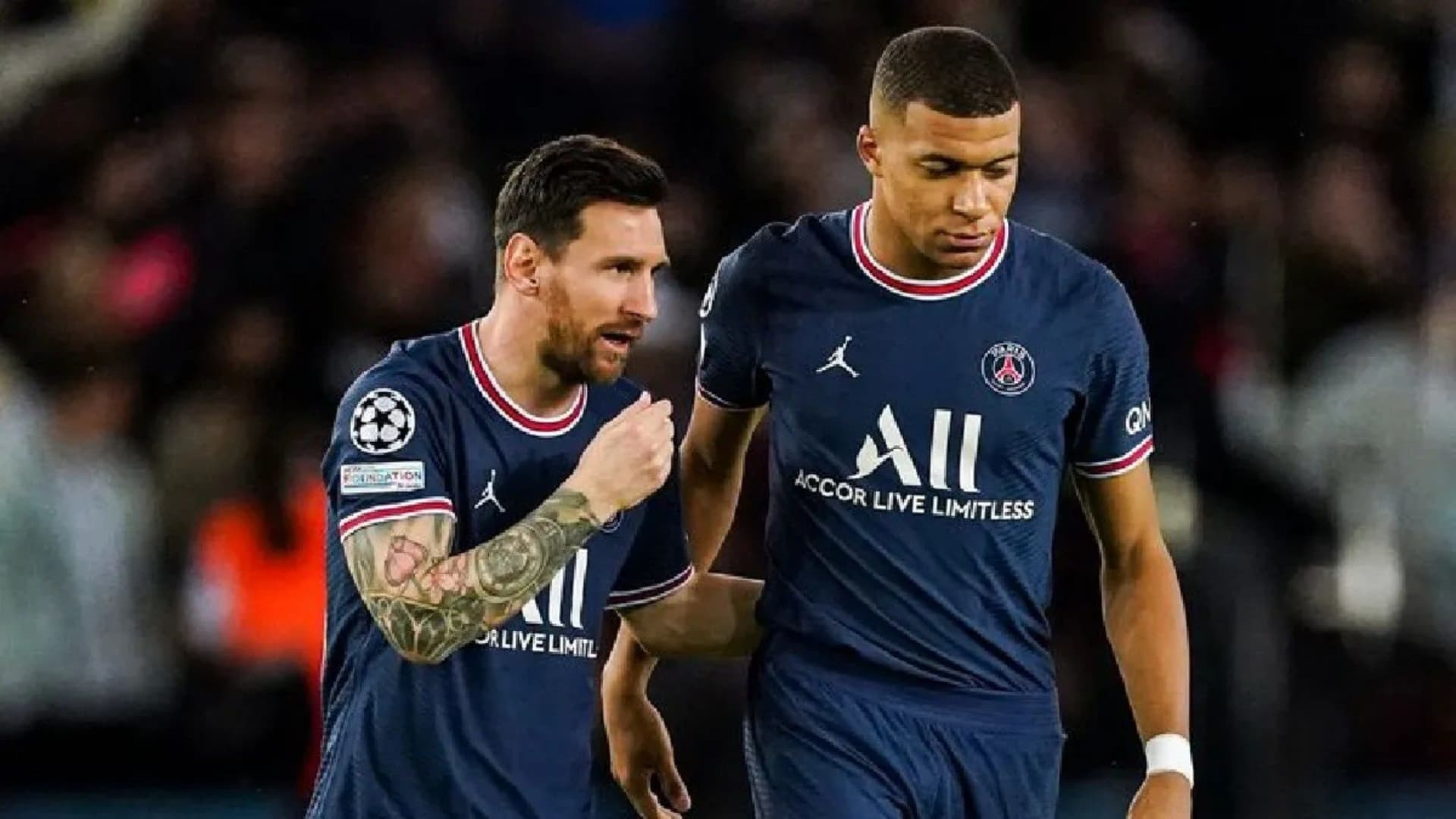 The Argentinian referred to the main favorite to win the award given by France Football magazine.