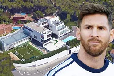 The Argentinian star has an incredible house at Barcelona, that he may be selling if he leaves the club.