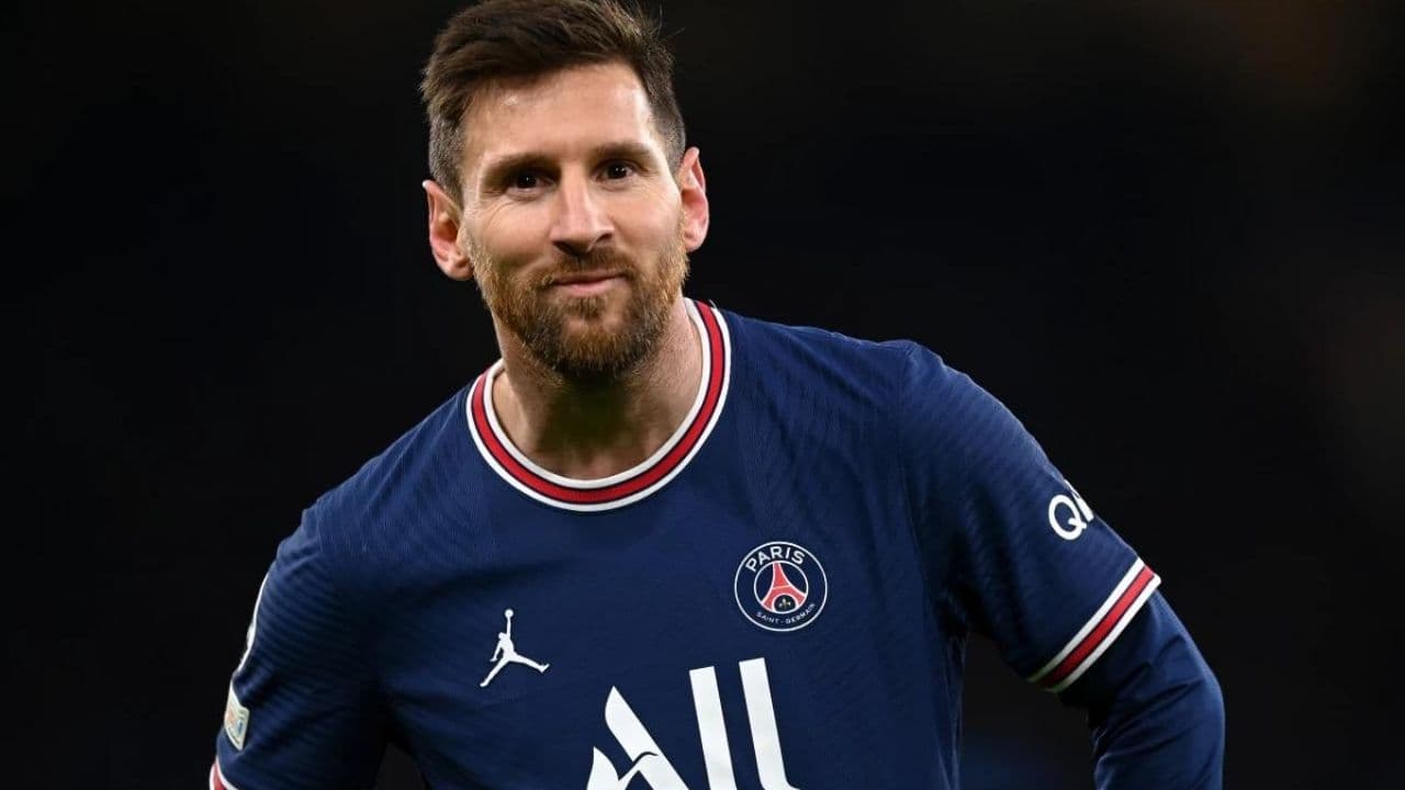 The Argentinian star has called Covid-19 “shitty virus”.